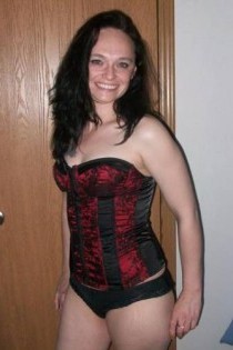 , 20  female escort, saquenay